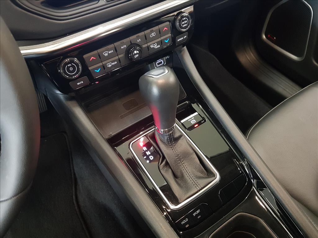 COMPASS 1.3 T270 TURBO FLEX LIMITED AT6