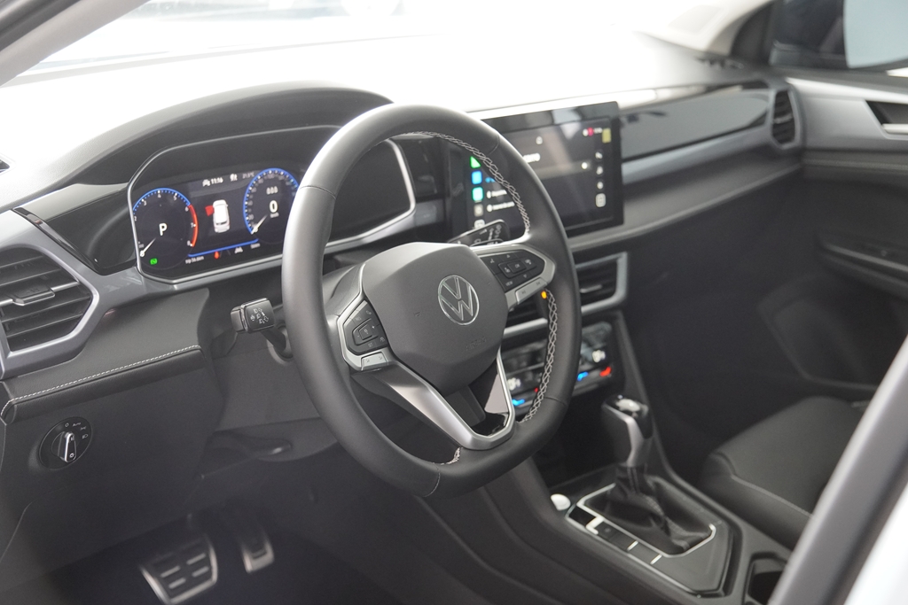 TAOS 1.4 250 TSI TOTAL FLEX HIGHLINE AUTOMÁTICO8