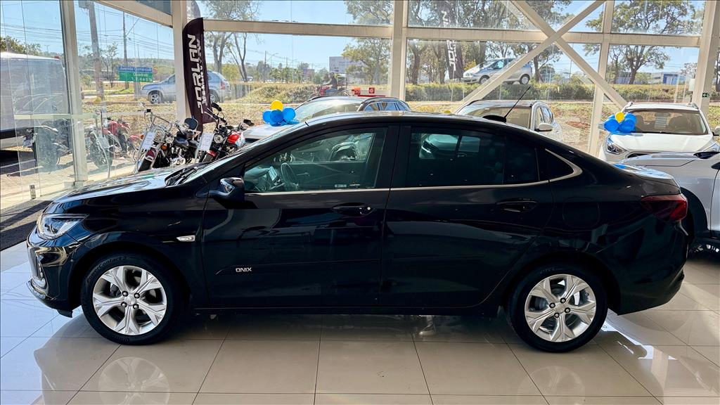 ONIX PLUS 1.0 TURBO FLEX PREMIER AUTOMÁTICO