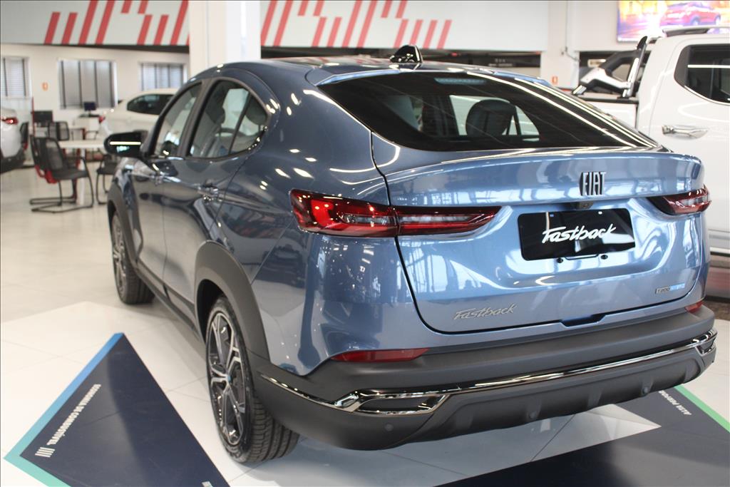 FASTBACK 1.0 TURBO 200 HYBRID IMPETUS CVT7