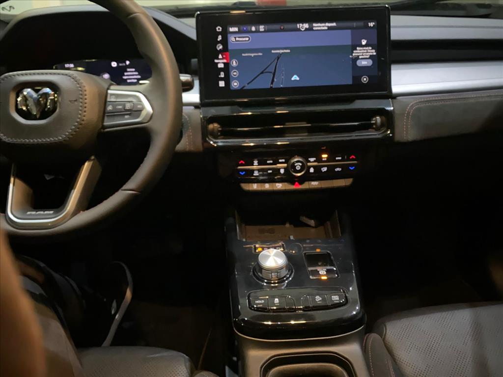 RAMPAGE 2.0 HURRICANE 4 TURBO GASOLINA R/T 4X4 AUTOMÁTICO11