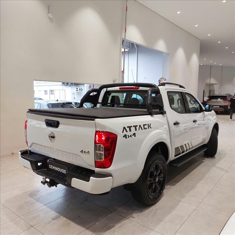 FRONTIER 2.3 16V TURBO DIESEL ATTACK CD 4X4 AUTOMÁTICO5