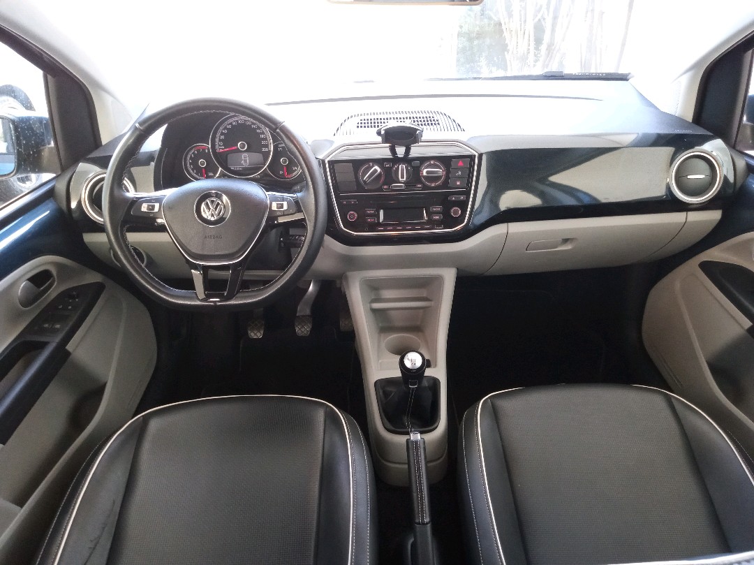 UP 1.0 TSI HIGH UP 12V FLEX 4P MANUAL7