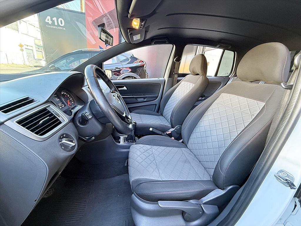 Volkswagen Fox - 1.6 MSI TOTAL FLEX XTREME 4P MANUAL