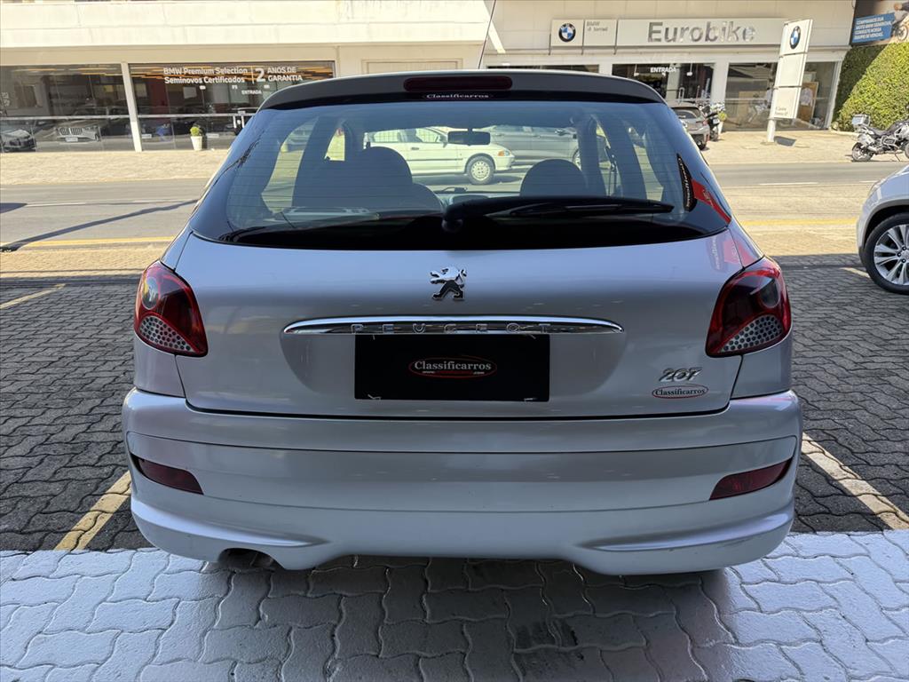 Peugeot 207 - 1.4 XR 8V FLEX 4P MANUAL