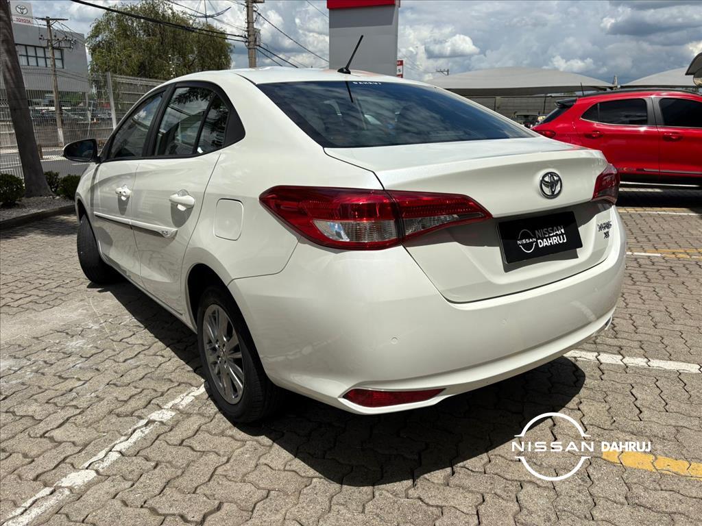 YARIS 1.5 16V FLEX SEDAN XL PLUS TECH MULTIDRIVE11