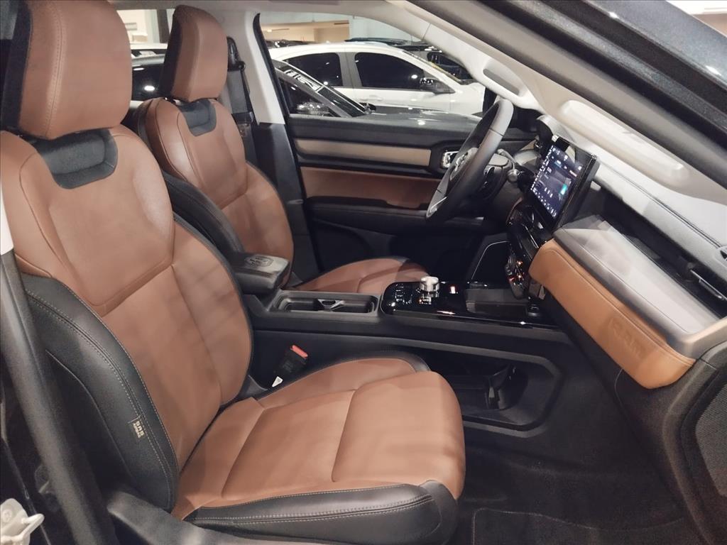 RAMPAGE 2.0 HURRICANE 4 TURBO GASOLINA LARAMIE 4X4 AUTOMÁTICO10