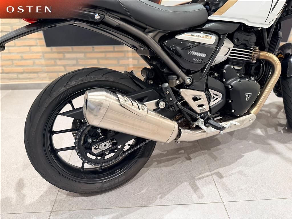 TRIUMPH-SPEED-400