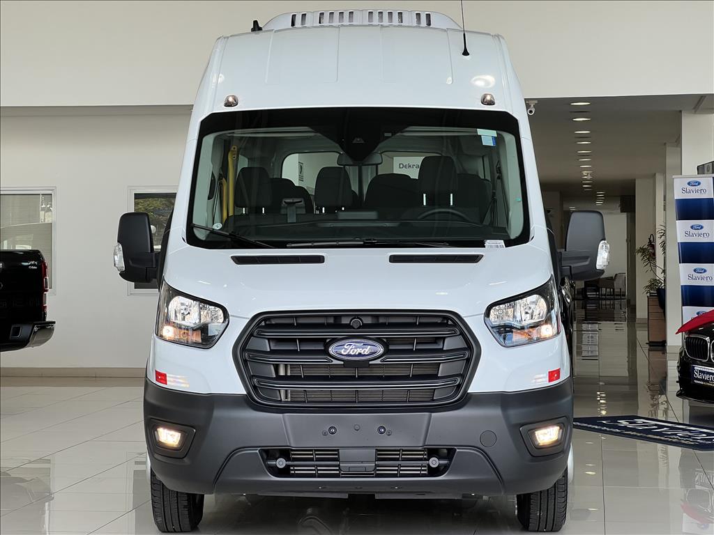 TRANSIT 2.0 ECOBLUE DIESEL MINIBUS 17+1 460E MANUAL TRANSIT 2.0 ECOBLUE DIESEL MINIBUS 17+1 460E MANUAL