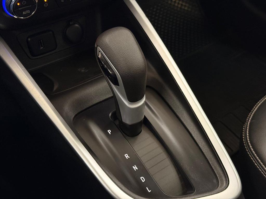 ONIX PLUS 1.0 TURBO FLEX PREMIER AUTOMÁTICO9