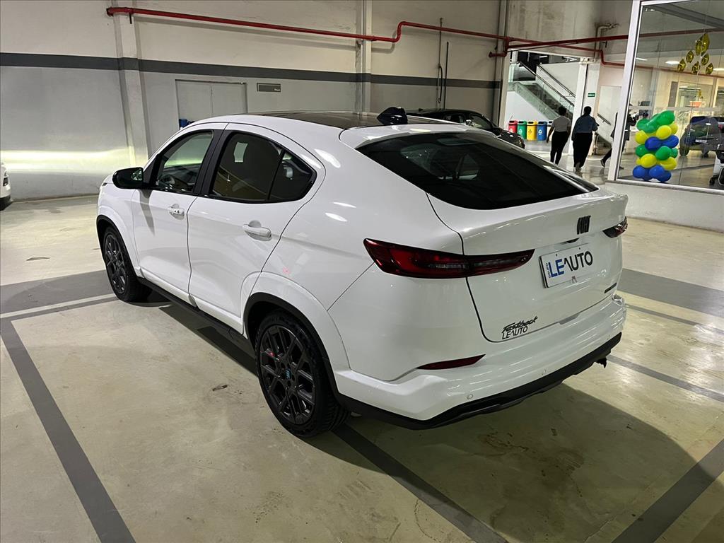 FASTBACK 1.0 TURBO 200 HYBRID IMPETUS CVT4