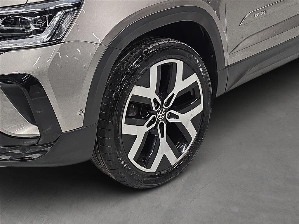 TAOS 1.4 250 TSI TOTAL FLEX HIGHLINE AUTOMÁTICO5