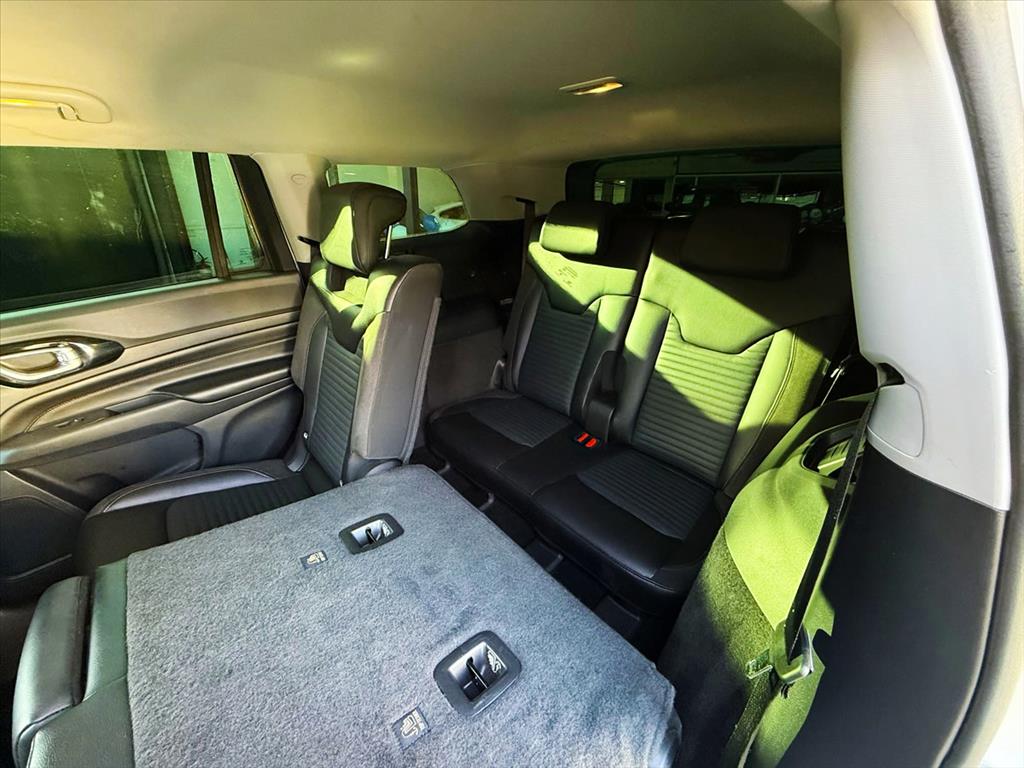 Jeep Commander - 1.3 T270 TURBO FLEX LIMITED AT6