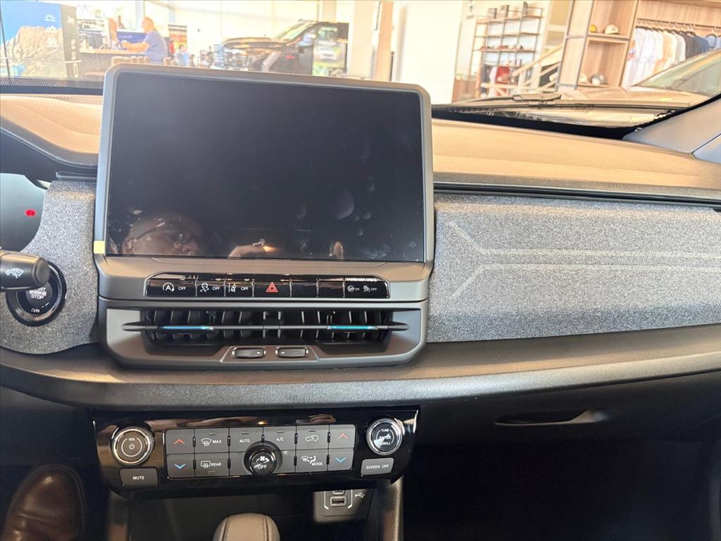 RENEGADE 1.3 T270 TURBO FLEX ALTITUDE AT67