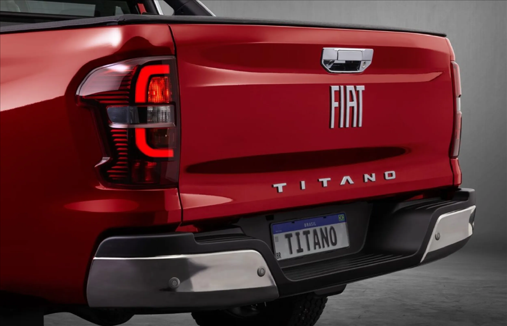 TITANO 2.2 TURBO DIESEL VOLCANO 4X4 AT84