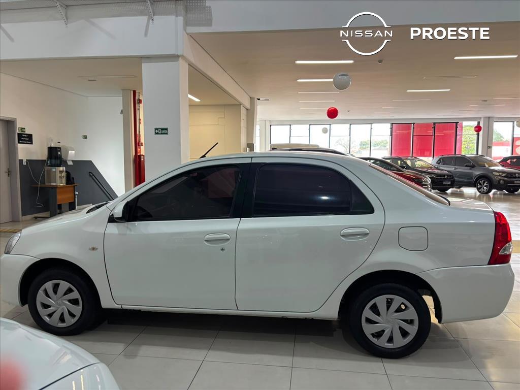 ETIOS 1.5 XS 16V FLEX 4P AUTOMÁTICO6