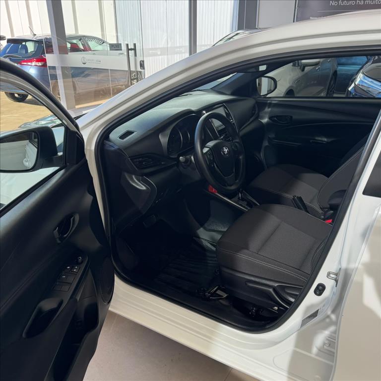 YARIS 1.5 16V FLEX XL MULTIDRIVE7