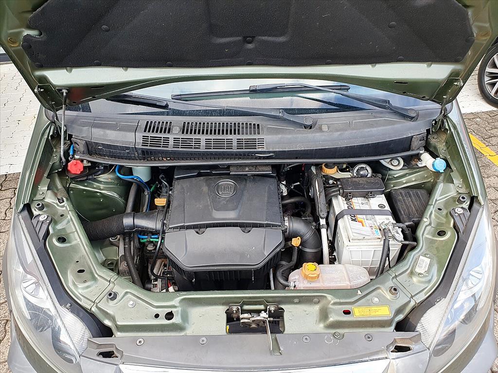 Fiat Idea - 1.8 MPI ADVENTURE 16V FLEX 4P MANUAL