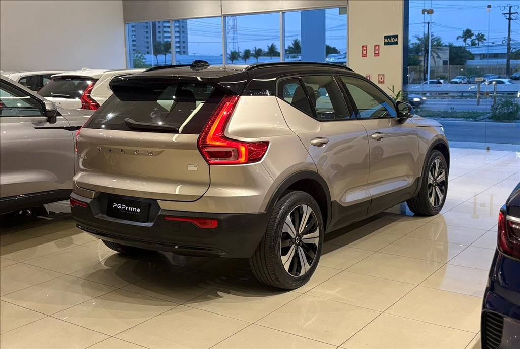 XC40 P6 RECHARGE ELECTRIC PLUS7