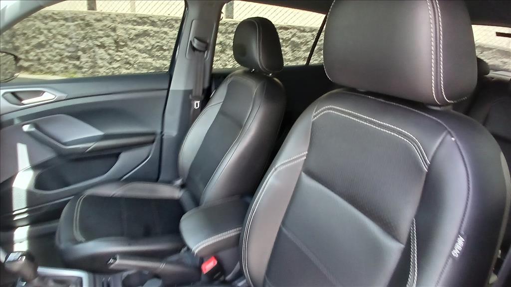 T-CROSS 1.0 200 TSI TOTAL FLEX AUTOMÁTICO9