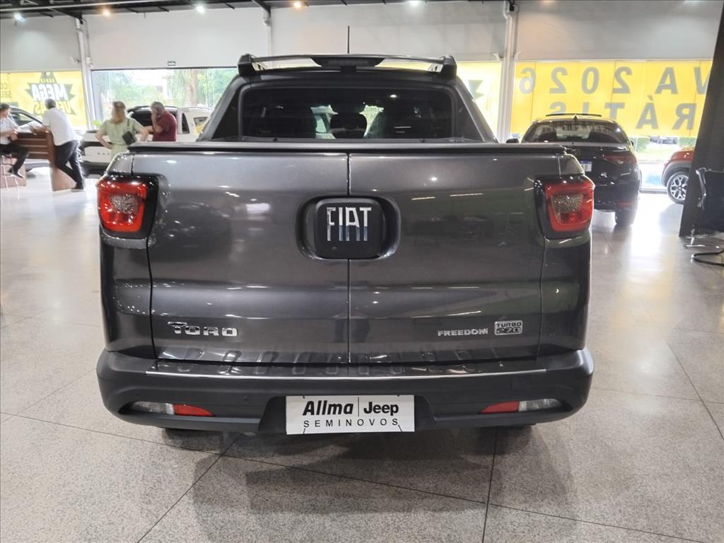 TORO 1.3 TURBO 270 FLEX FREEDOM AT65