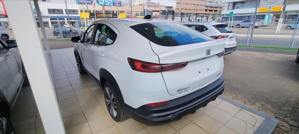 FASTBACK 1.0 TURBO 200 FLEX CVT2