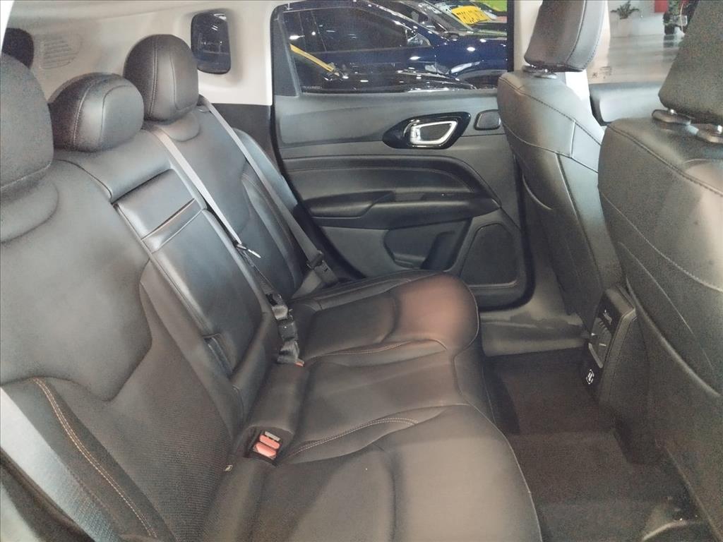 COMPASS 1.3 T270 TURBO FLEX LIMITED AT615