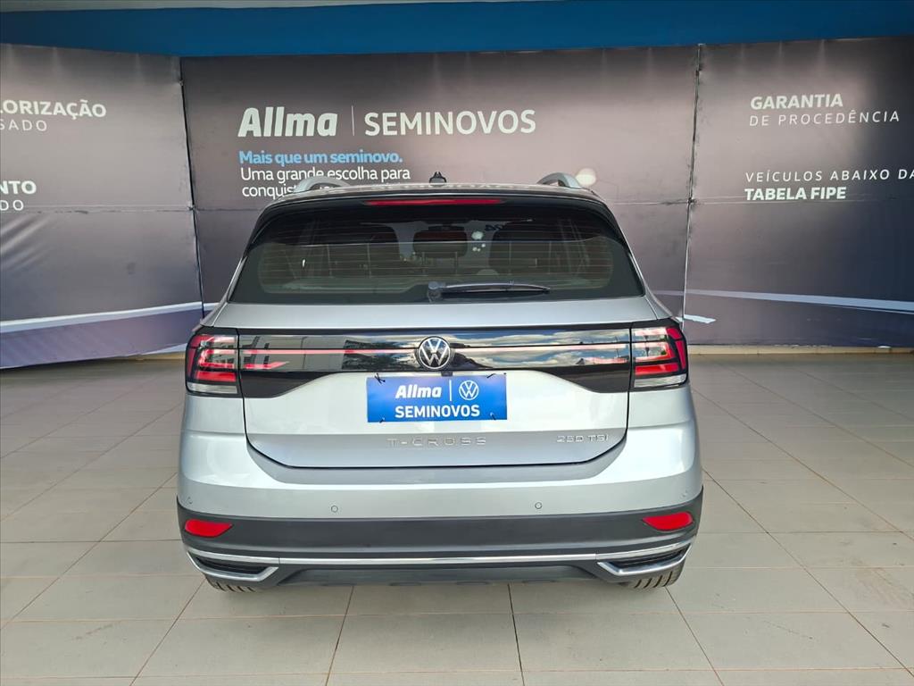 T-CROSS 1.4 250 TSI TOTAL FLEX HIGHLINE AUTOMÁTICO5