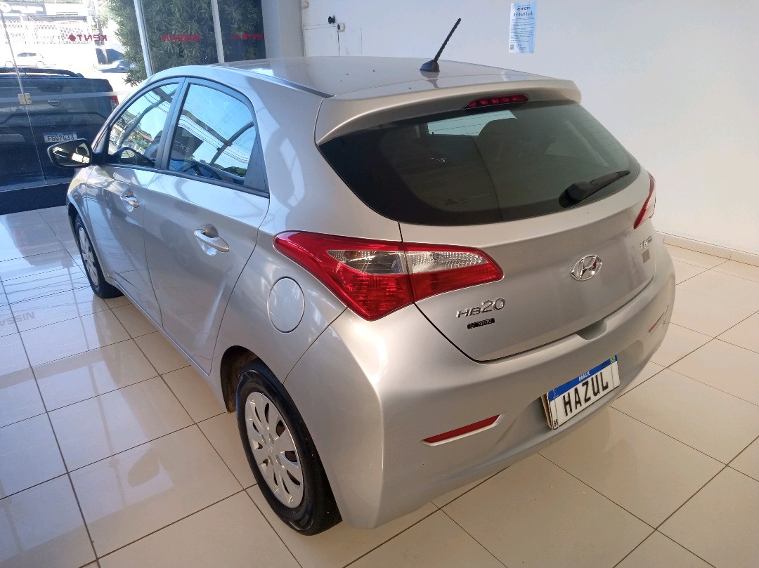 HB20 1.6 COMFORT PLUS 16V FLEX 4P MANUAL5