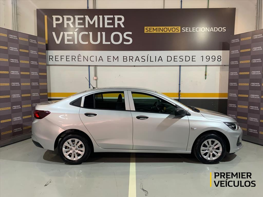 ONIX PLUS 1.0 TURBO FLEX AUTOMÁTICO3