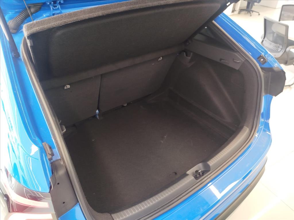 NIVUS 1.0 200 TSI TOTAL FLEX HIGHLINE AUTOMÁTICO7
