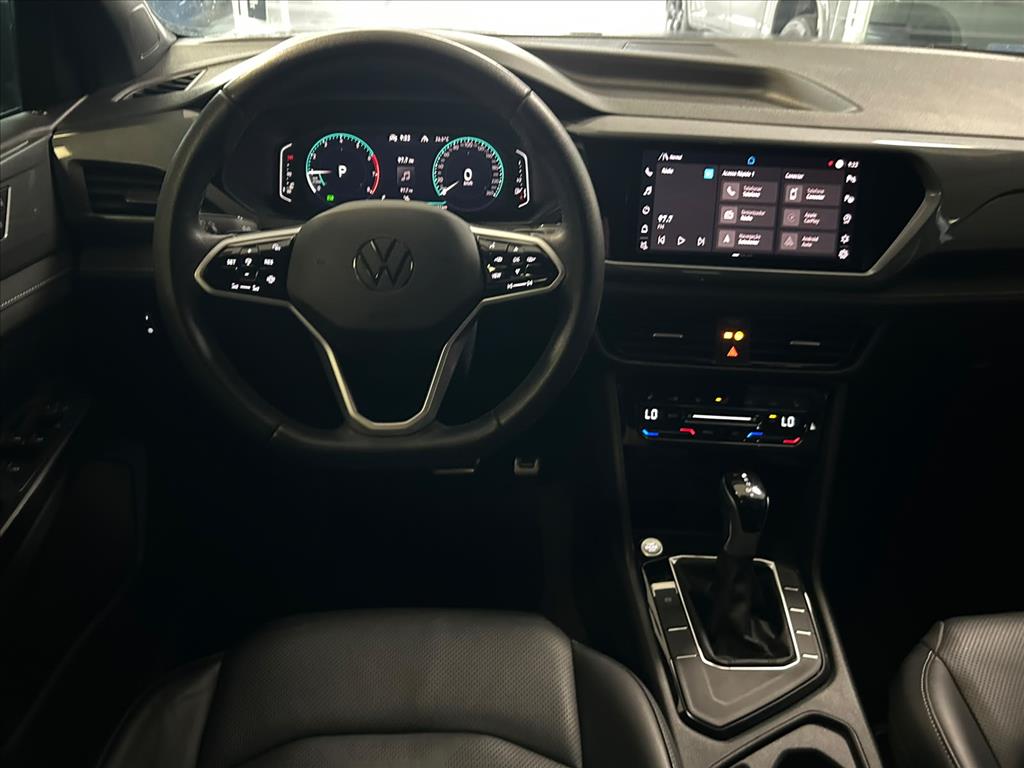 TAOS 1.4 250 TSI TOTAL FLEX HIGHLINE AUTOMÁTICO9