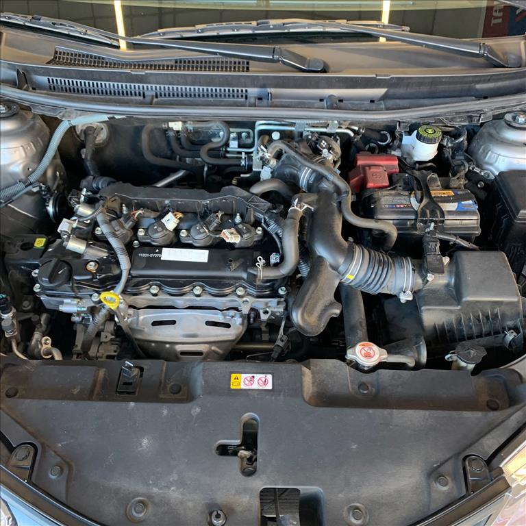 YARIS 1.5 16V FLEX XL PLUS CONNECT MULTIDRIVE11