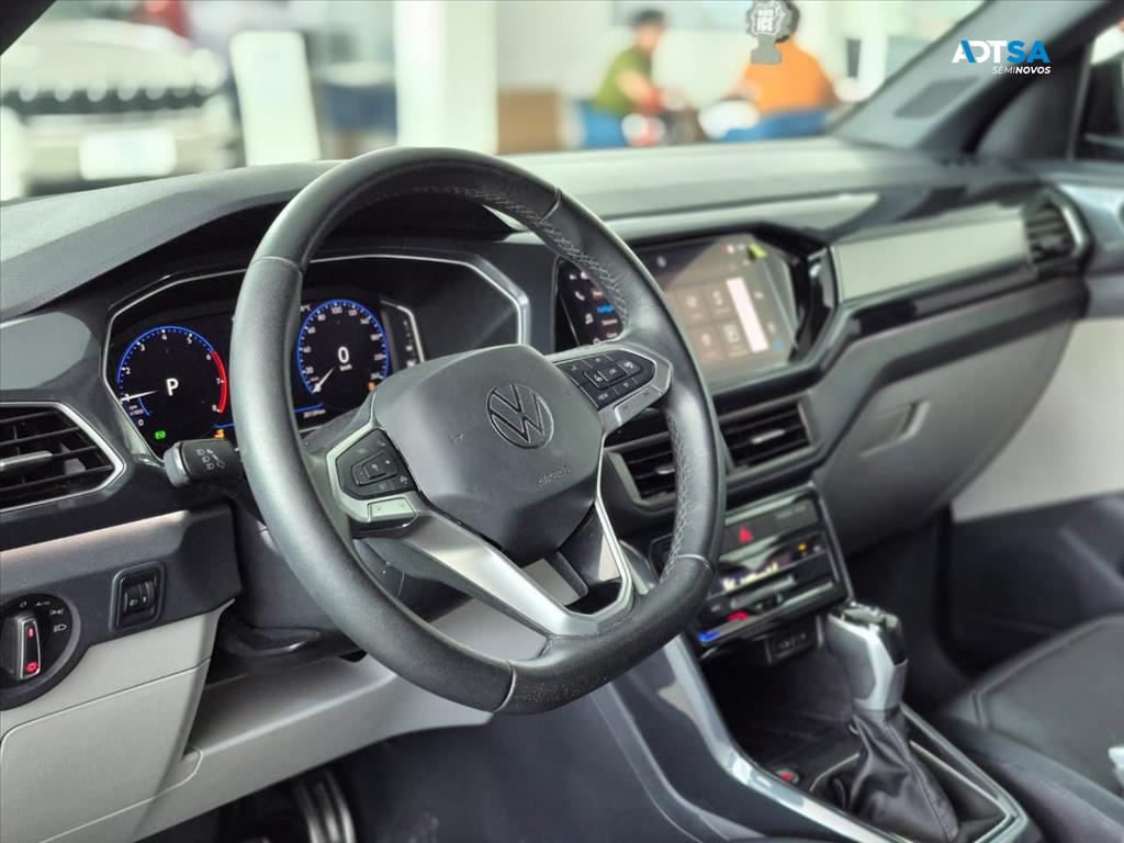 VOLKSWAGEN T-CROSS 1.4 250 TSI TOTAL FLEX HIGHLINE AUTOMÁTICO