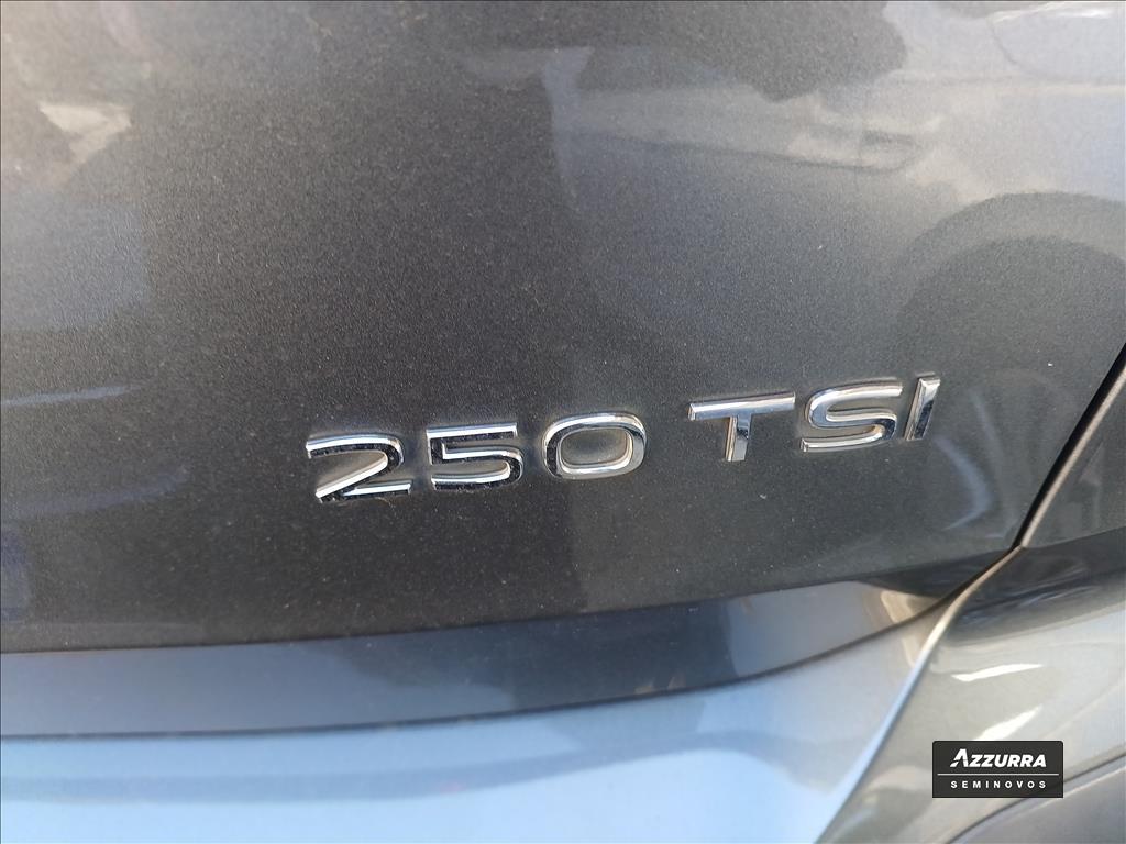 TAOS 1.4 250 TSI TOTAL FLEX COMFORTLINE AUTOMÁTICO7