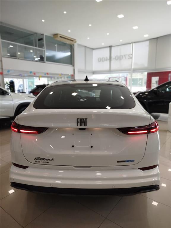 FASTBACK 1.0 TURBO 200 HYBRID IMPETUS CVT2