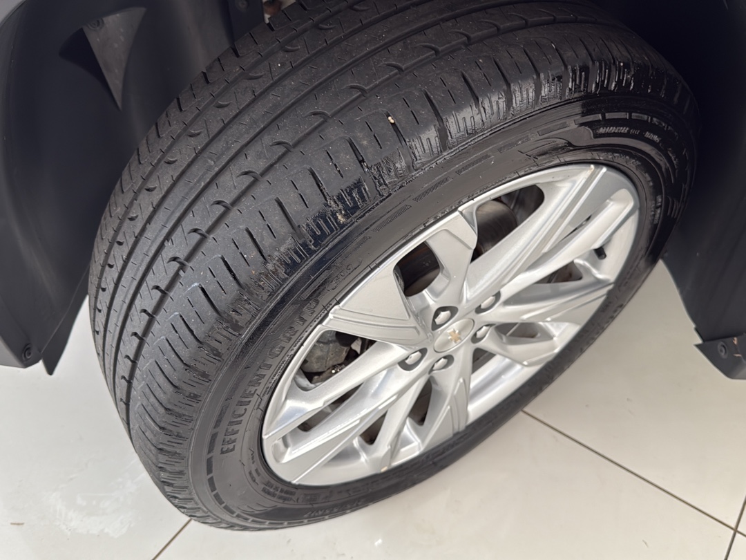 TRACKER 1.0 TURBO FLEX LTZ AUTOMÁTICO13