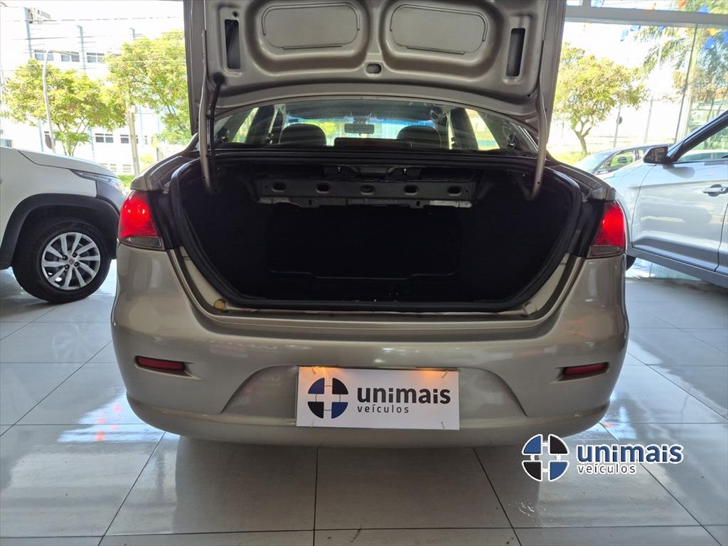 FIAT SIENA 1.4 MPI EL 8V FLEX 4P MANUAL — foto 16