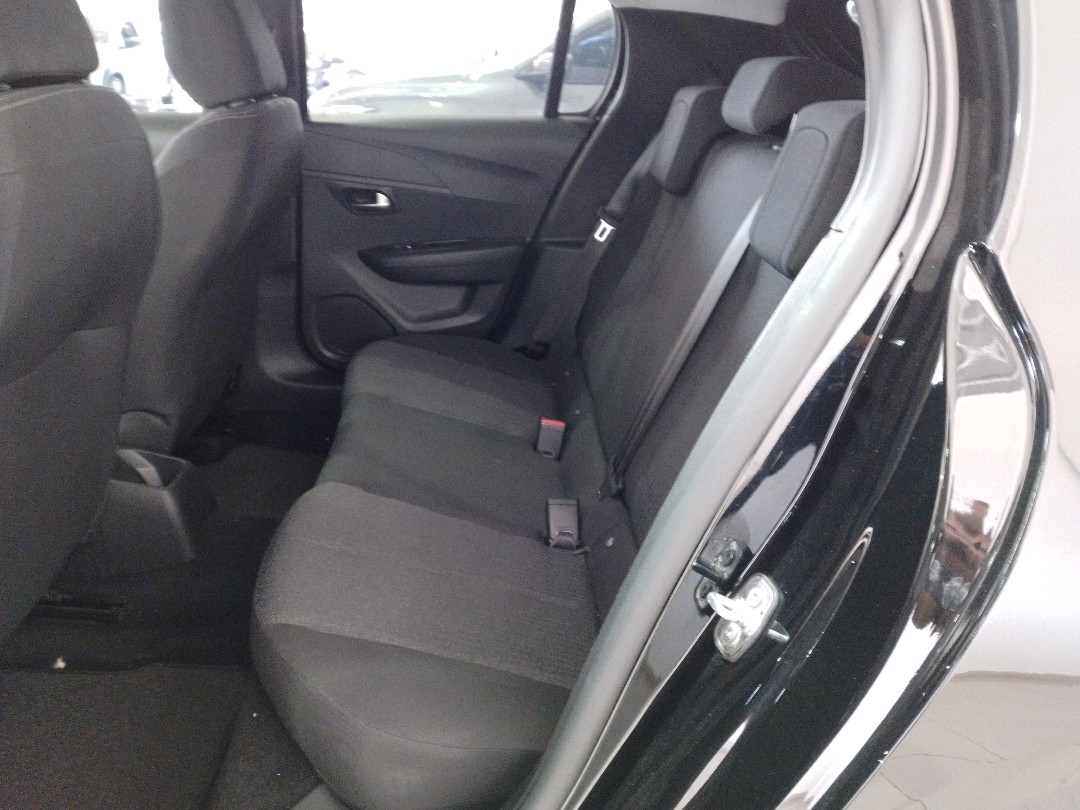 Peugeot 208 1.0 Turbo 200 Flex Allure CVT - foto 4