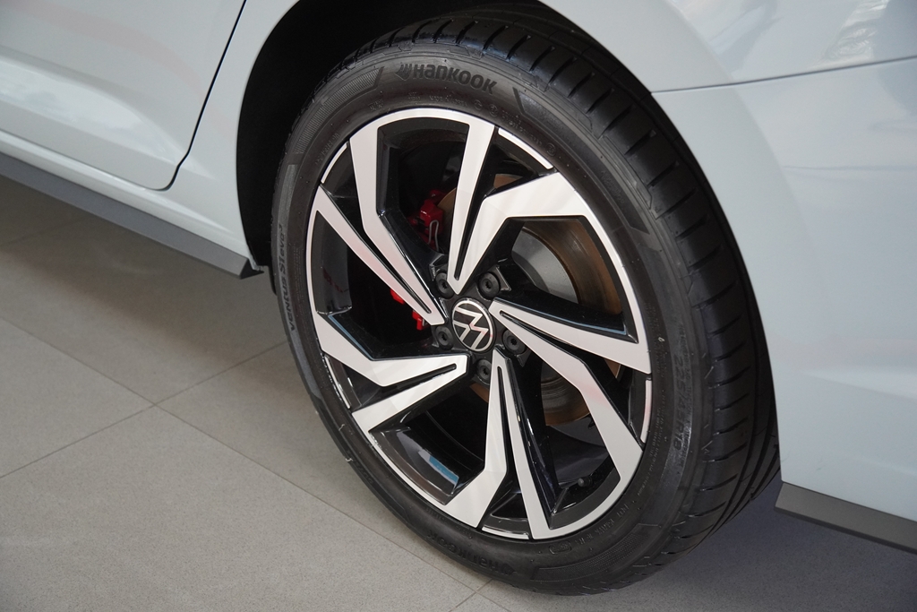JETTA 2.0 350 TSI GASOLINA GLI DSG7