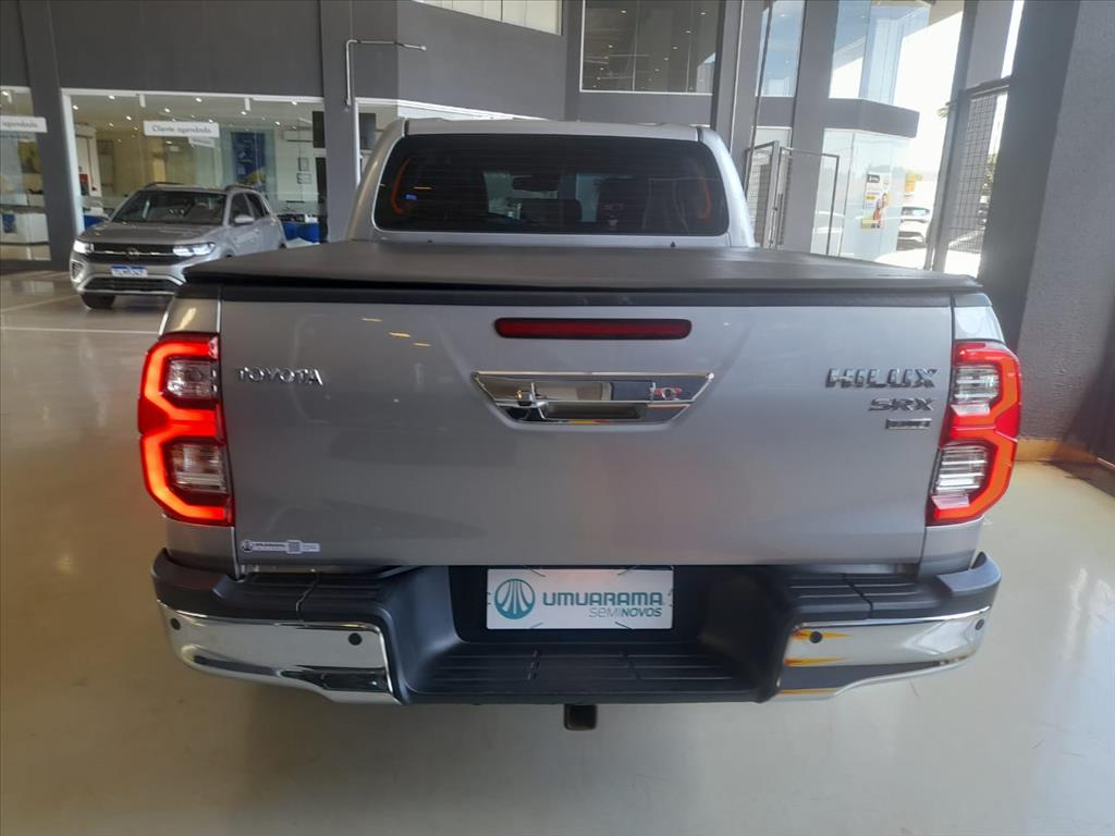 HILUX 2.8 D-4D TURBO DIESEL CD SRX 4X4 AUTOMÁTICO12
