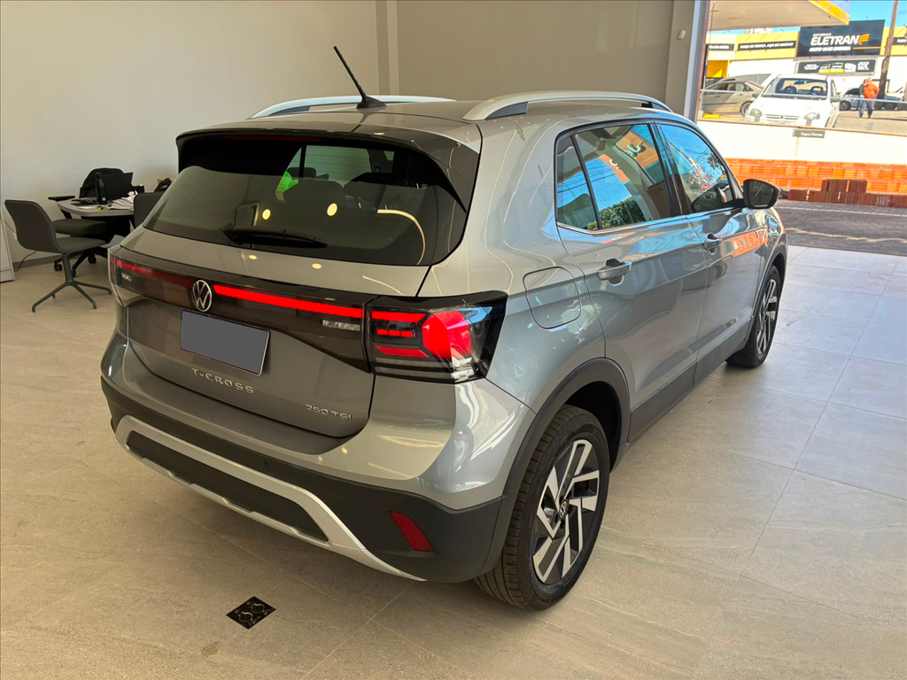 T-CROSS 1.4 250 TSI TOTAL FLEX HIGHLINE AUTOMÁTICO11