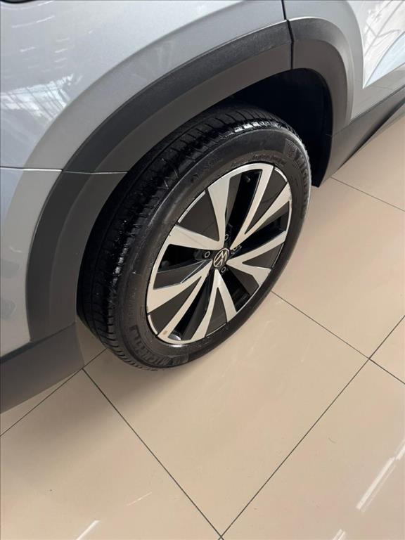 TAOS 1.4 250 TSI TOTAL FLEX HIGHLINE AUTOMÁTICO11