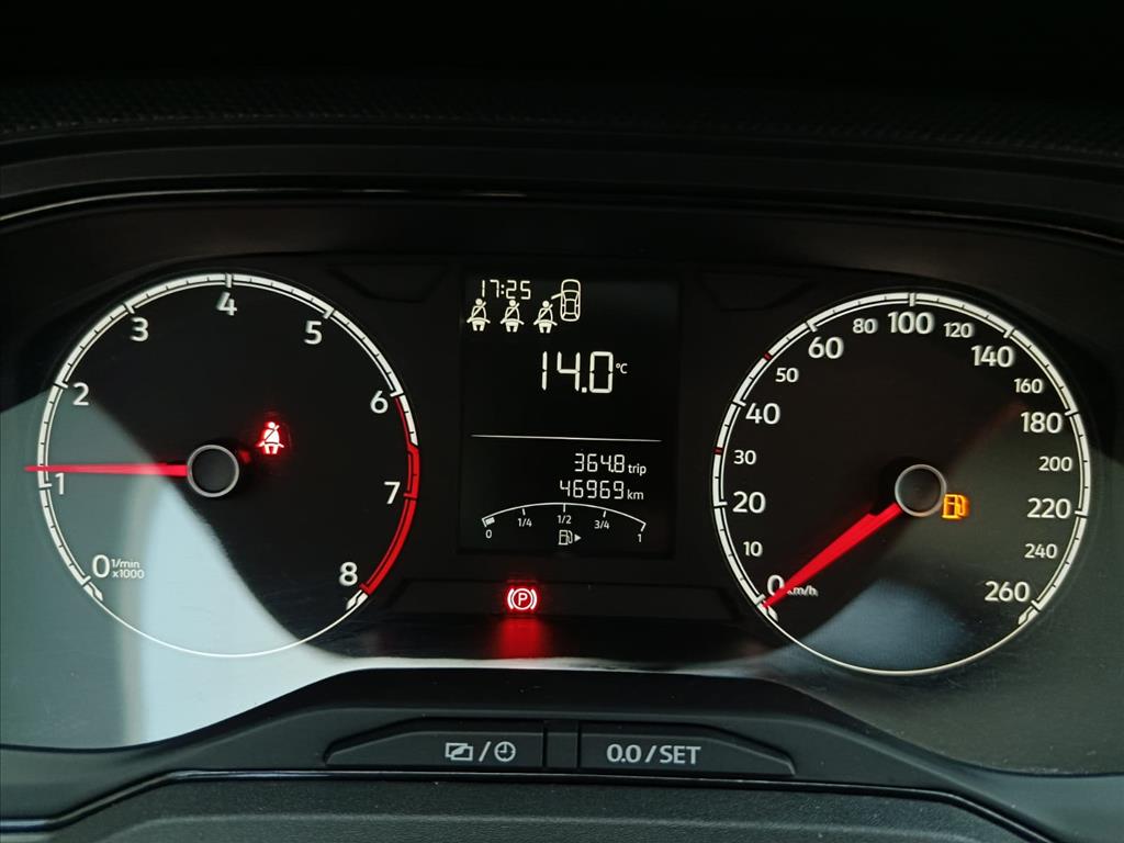 POLO 1.0 MPI TRACK MANUAL6