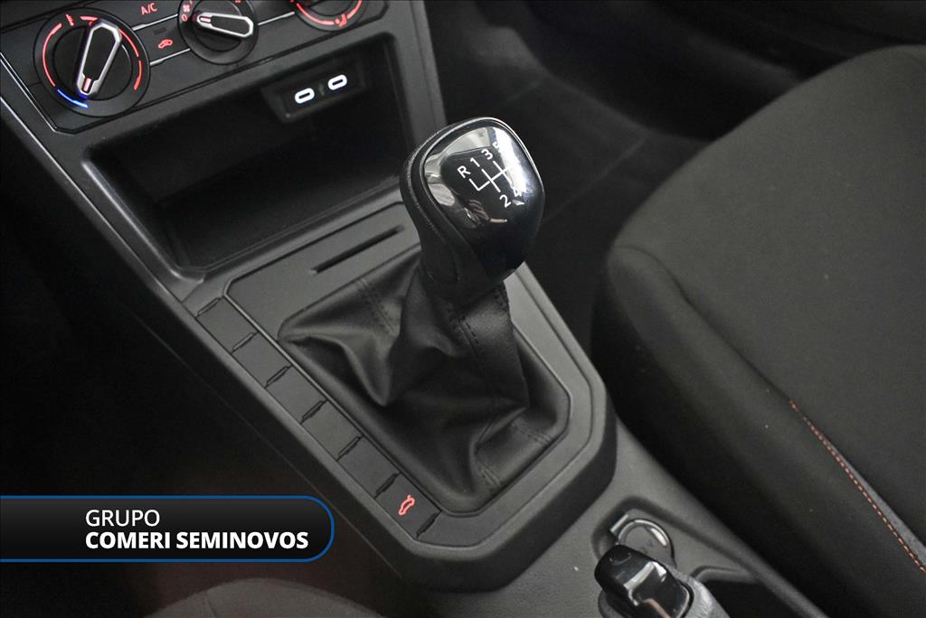 POLO 1.0 MPI TRACK MANUAL10