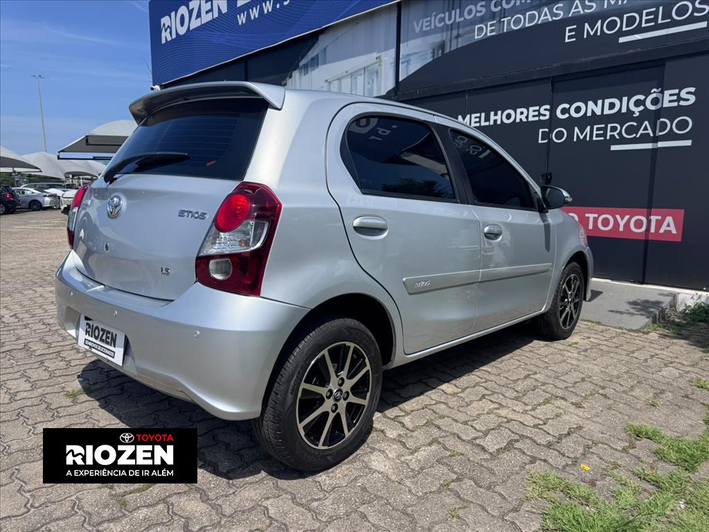 ETIOS 1.5 X PLUS 16V FLEX 4P AUTOMÁTICO2