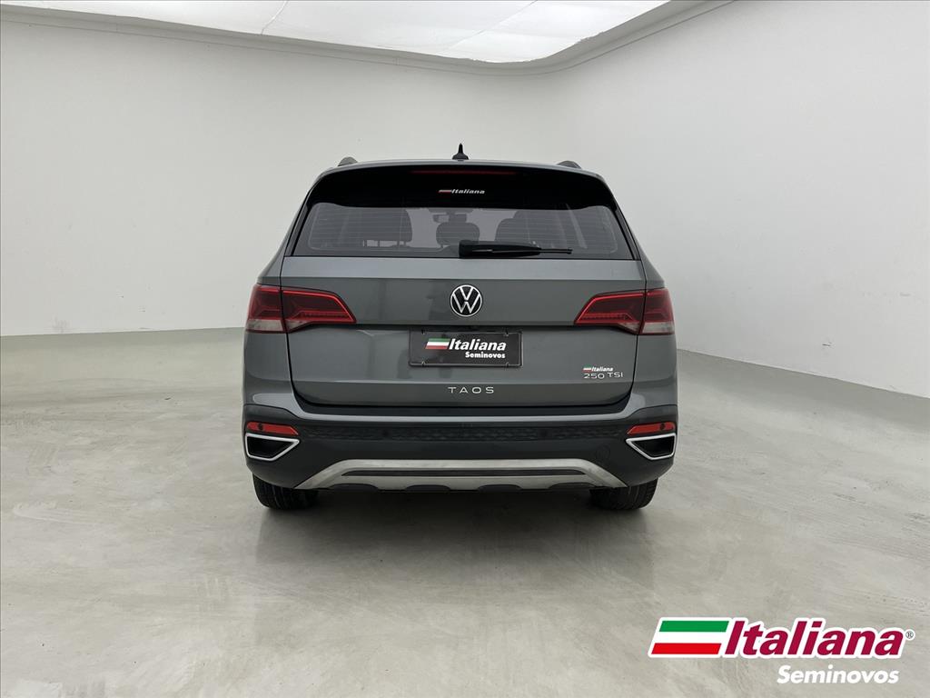 TAOS 1.4 250 TSI TOTAL FLEX COMFORTLINE AUTOMÁTICO3