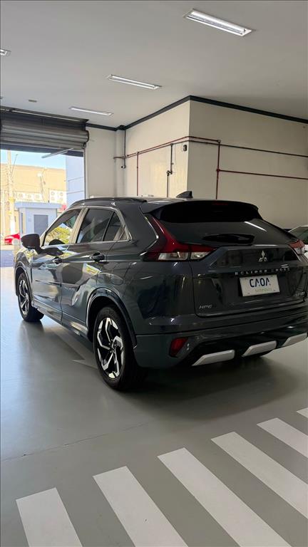 Mitsubishi-ECLIPSE CROSS-1.5 MIVEC TURBO GASOLINA HPE-S S-AWC CVT