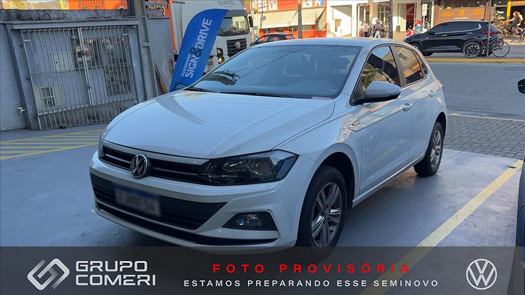 POLO 1.0 200 TSI COMFORTLINE AUTOMÁTICO0