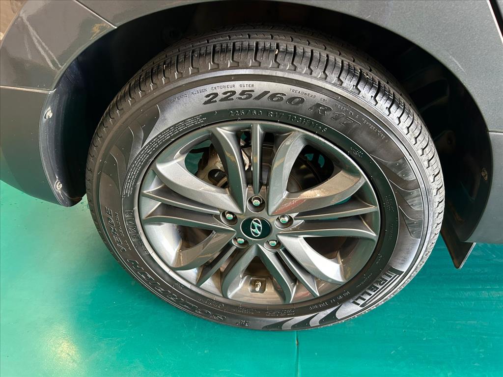 Hyundai-IX35-2.0 MPFI GL 16V FLEX 4P AUTOMÁTICO